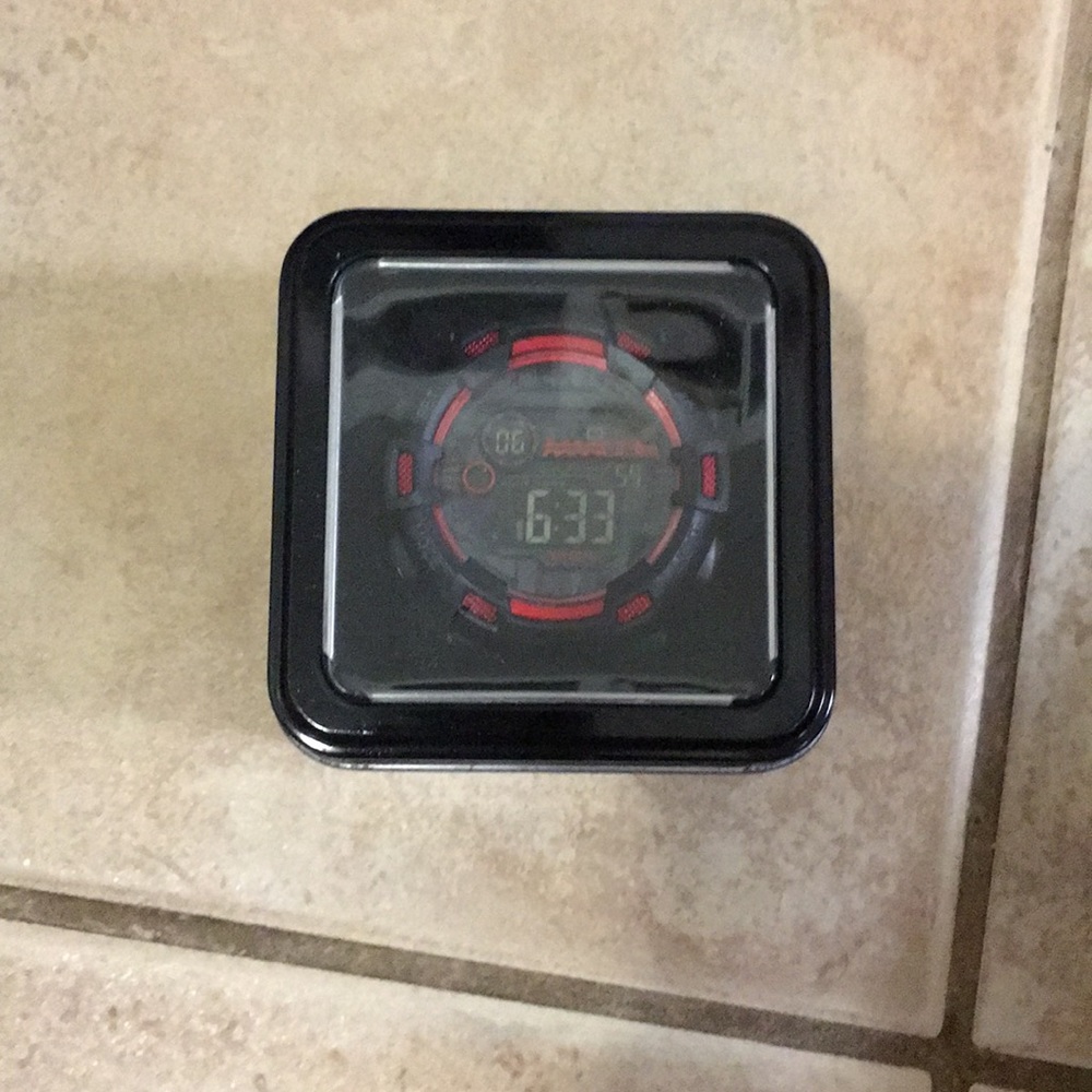 Hawai’i FInest Watch never used